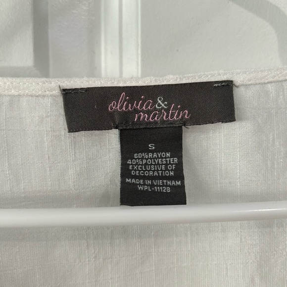 Olivia Martin Embroidered Sleeve Front Tie Top Women Sz S V Neck Blouse Cottage - Picture 3 of 9
